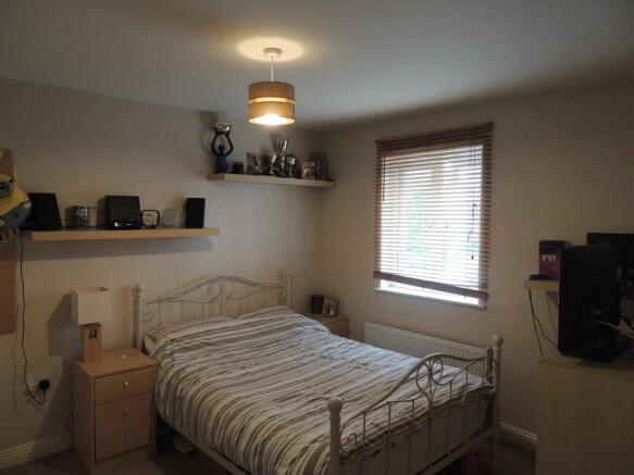 Photo 8