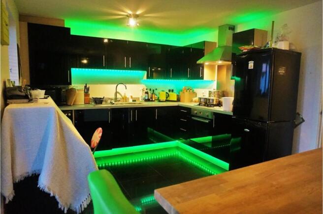 Kitchen / Breakfast
