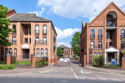 Marks Court, Southend-On-Sea, SS1