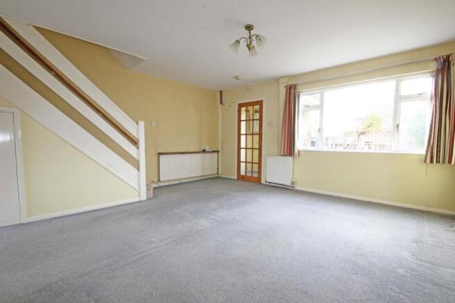 Living Room1.jpg