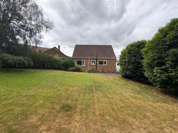 3 bed Detached Bungalow for sale Image 8