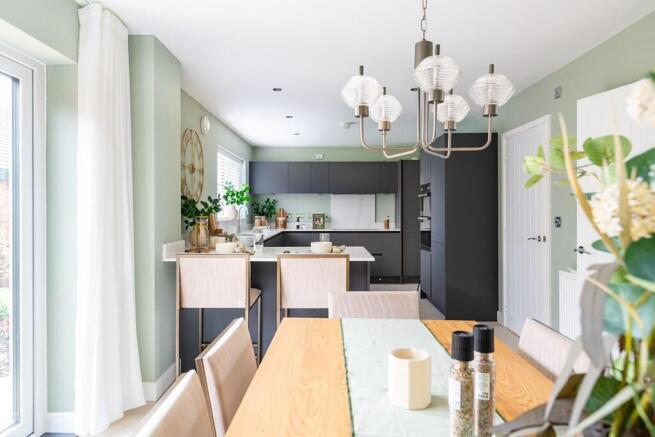 Cook, chat and dine together in one easy, sociable space