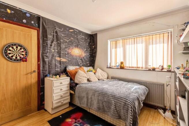 3 bed Semi-Detached for sale Image 11