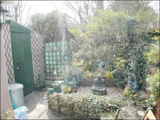 COURTYARD 3