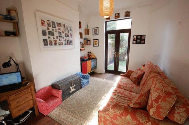 Photo 6