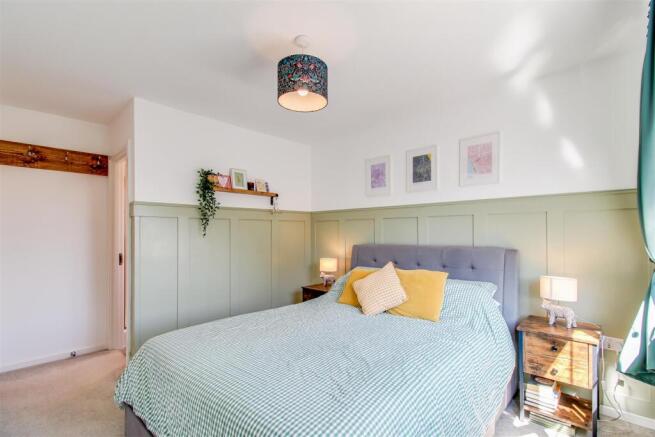 3 bed Detached for sale Image 11