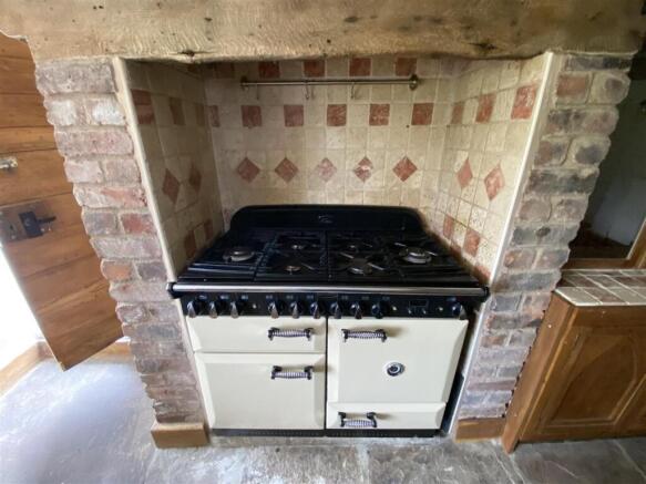 2 bed Farm House to rent Image 11