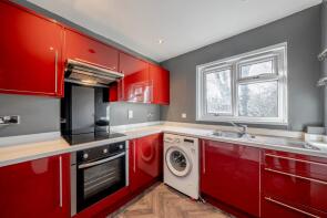 224, Lincombe Drive, Gledhow, Leeds LS8 1QL