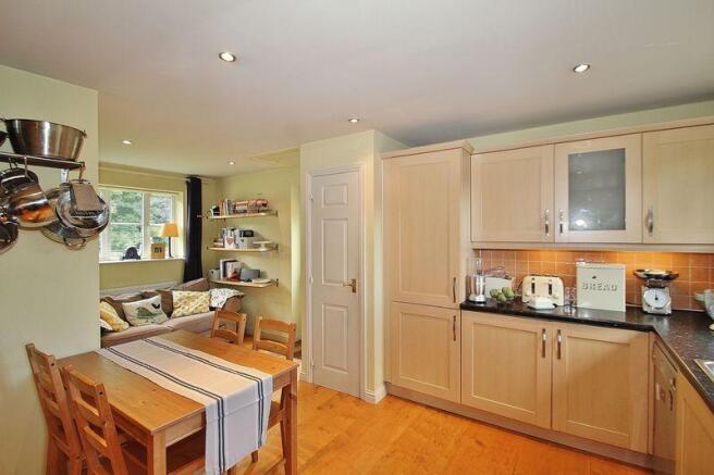 Kitchen/Breakf...