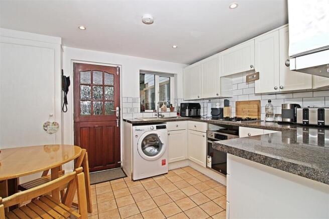 Kitchen/Dining Room