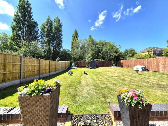 Large Rear Garden
