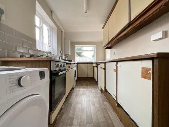 3 bed Detached for sale Image 4