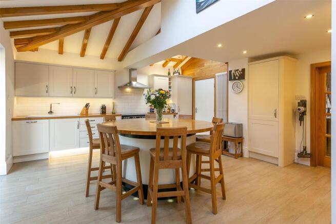 Kitchen/Diner Area