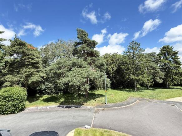 Rushbrooke Way, Shrewsbury photo 2