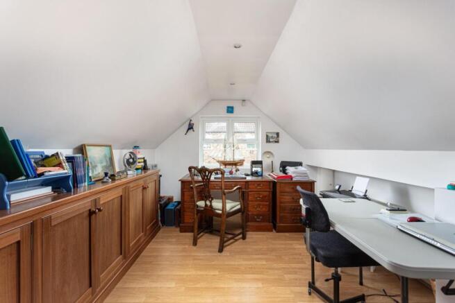 3 bed Detached for sale Image 10