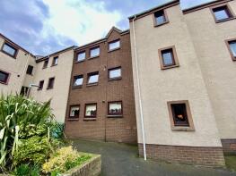 1e, Garden Court, Ayr KA8 0AT