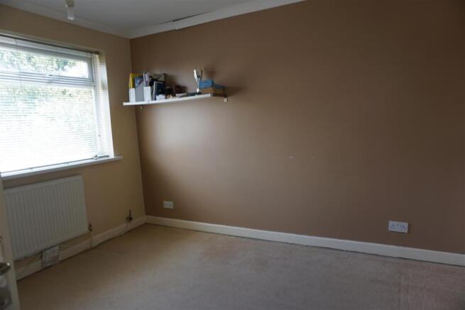 Bedroom.JPG