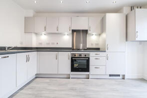 Flat 5, 1, Moor Close, Reading RG7 1LQ