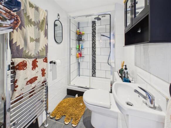 2 bed Semi-Detached for sale Image 12