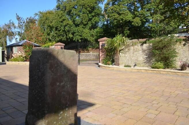 Photo 25