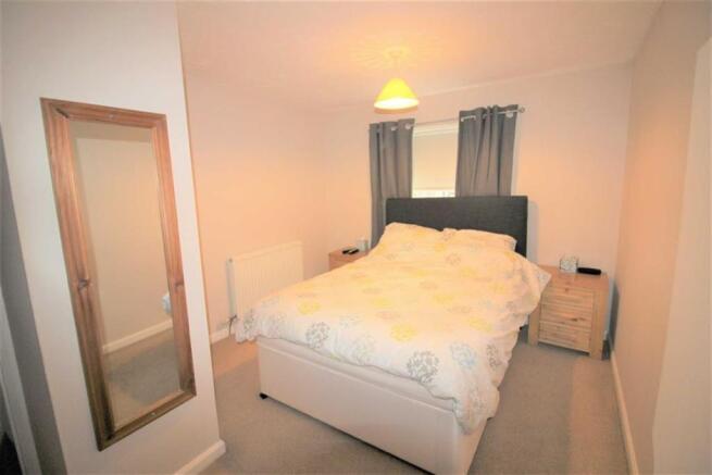 Bedroom 1: