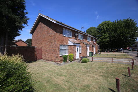 Centauri Close, Leighton Buzzard, Central Bedfordshire