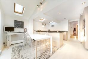 33, Delorme Street, London W6 8DS