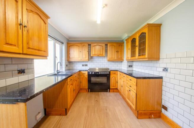 4 Beatrice Road TPS Bodmin 01208 74182-05