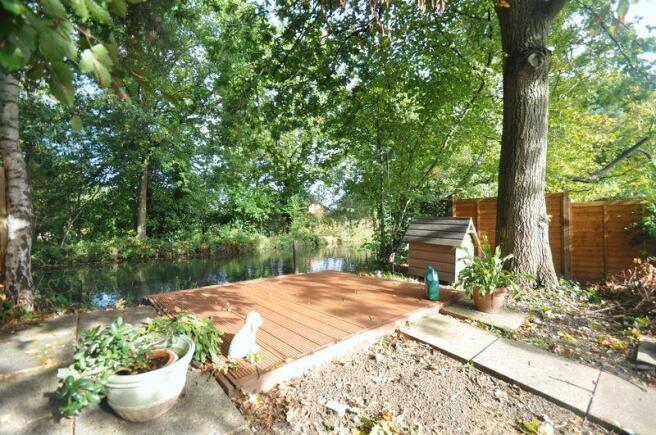 Basingstoke Canal -