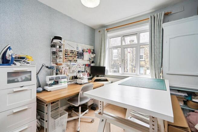 3 bed Terraced for sale Image 8