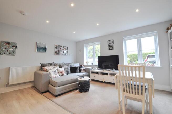 Living area.jpg