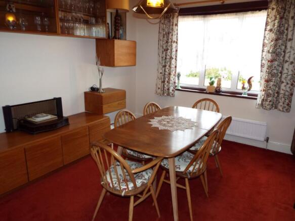 Bedroom/Dining Room