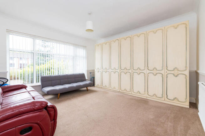 2 bed Semi-Detached Bungalow for sale Image 12