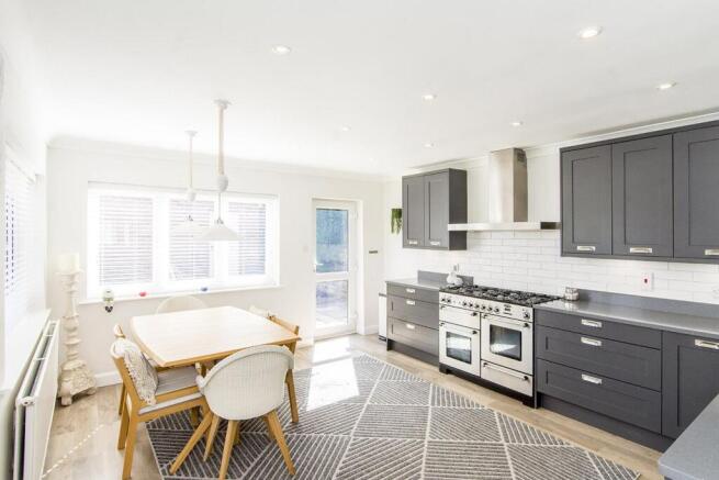 Kitchen/Breakfast Room
