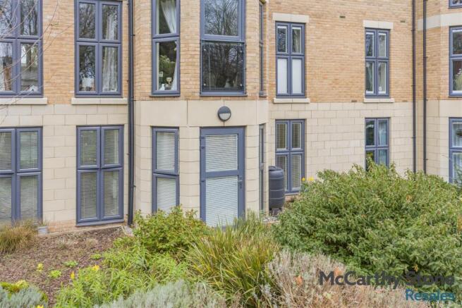 1 bed Apartment for sale Image 10