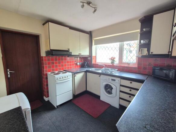 Laburnum Avenue, Newbold Verdon, LE9 photo 4