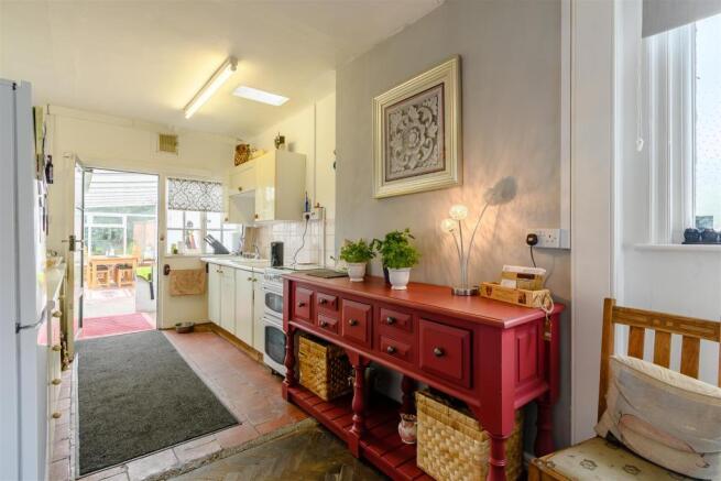 8421220-interior05.jpg