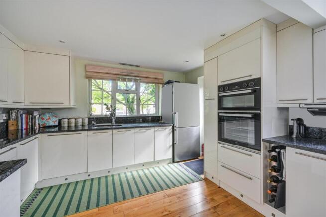 TINTAGEL CLOSE (10).jpg