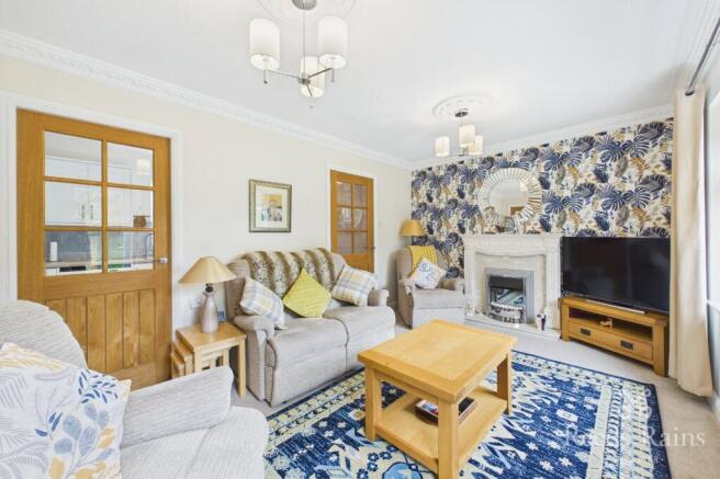 2 bed Bungalow for sale Image 8