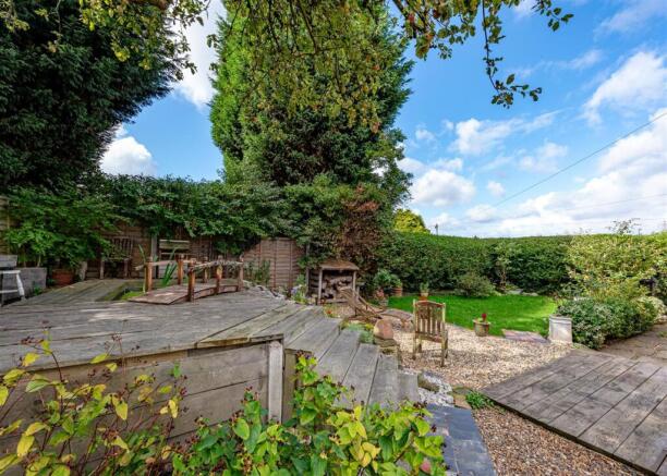 458 Himley Road-External (4).jpg