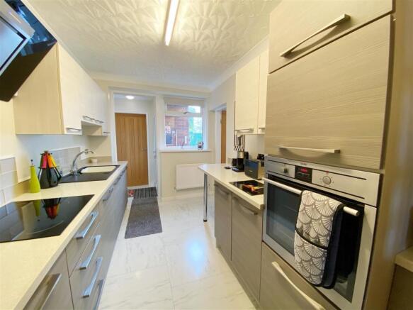 kitchen4.jpg