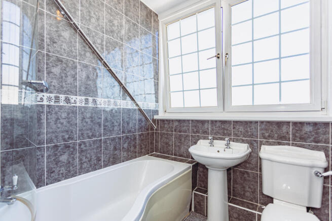 Upstairs Family Bathroom