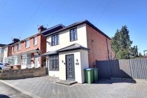 68, Hillside Avenue, Southampton SO18 1JY
