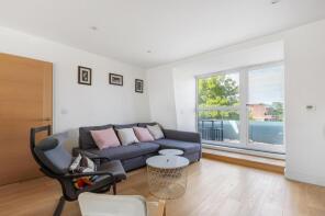 4, 162 Ordish Apartments, Gideon Road, London SW11 5ET