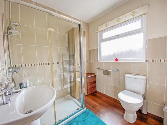 Family shower room