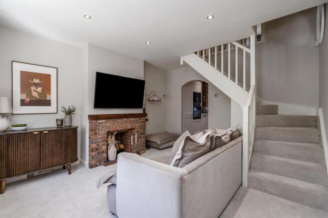 1573A Warwick Road_3.jpg