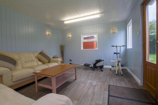 Lodge/Summer House
