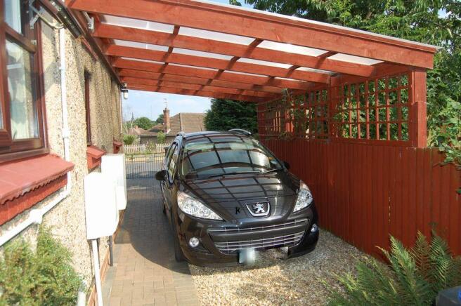 CARPORT
