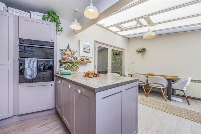 85 Shelford Road, Milton-PorticoMarketing-SoldBy-2