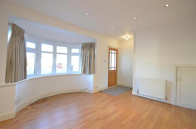 LR .jpg